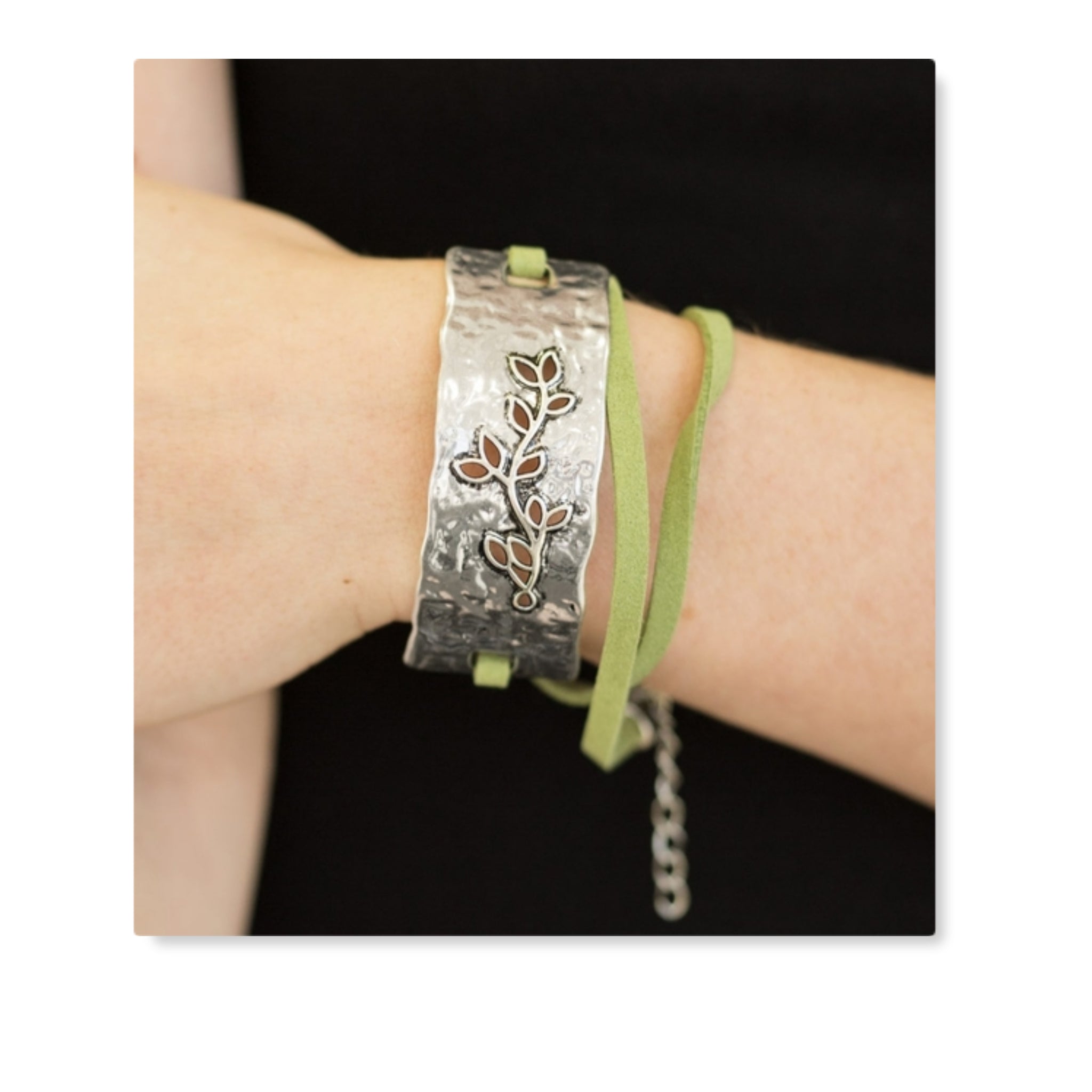 Bracelets - Green